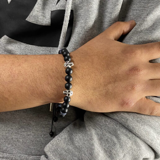 Pulsera de piedras naturales Skull