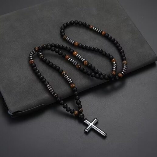 Collar Saint